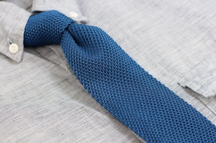 Mens Blue Knit Tie 