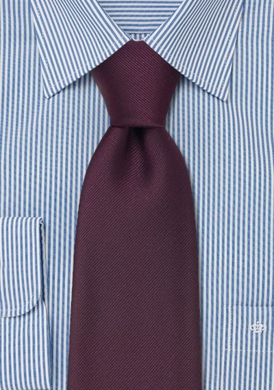 XL Necktie in Solid Wine Red