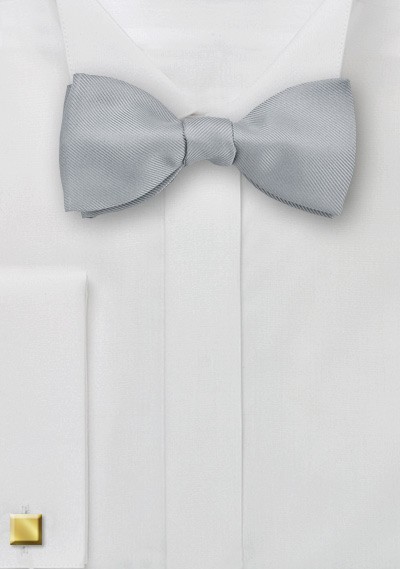 Silver Ribbed Self Tied Bow Tie