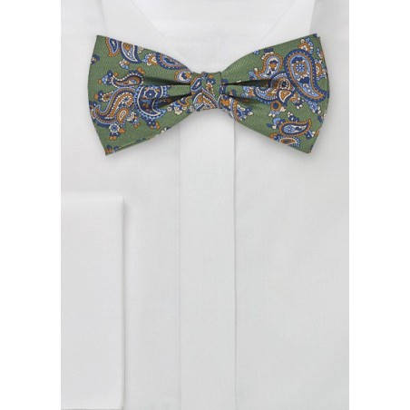 Paisley Patterned Bow Tie in Vintage Green