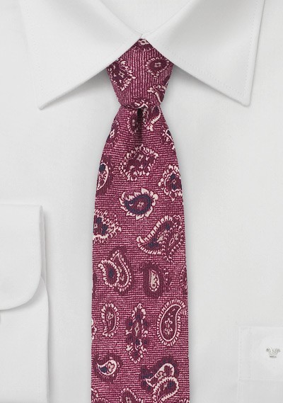 Wool Paisley Tie in Wine Red