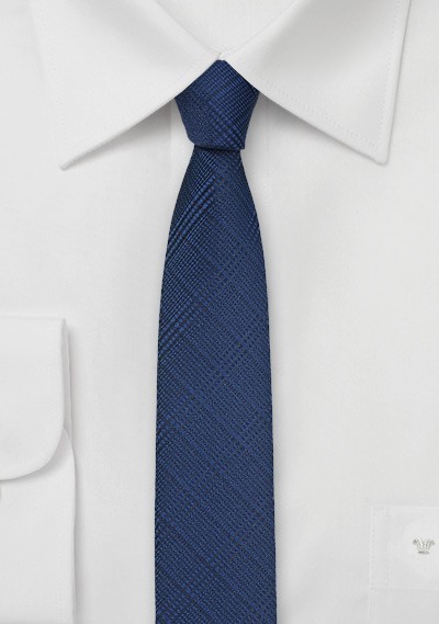 Skinny Check Tie in Patriot Blue