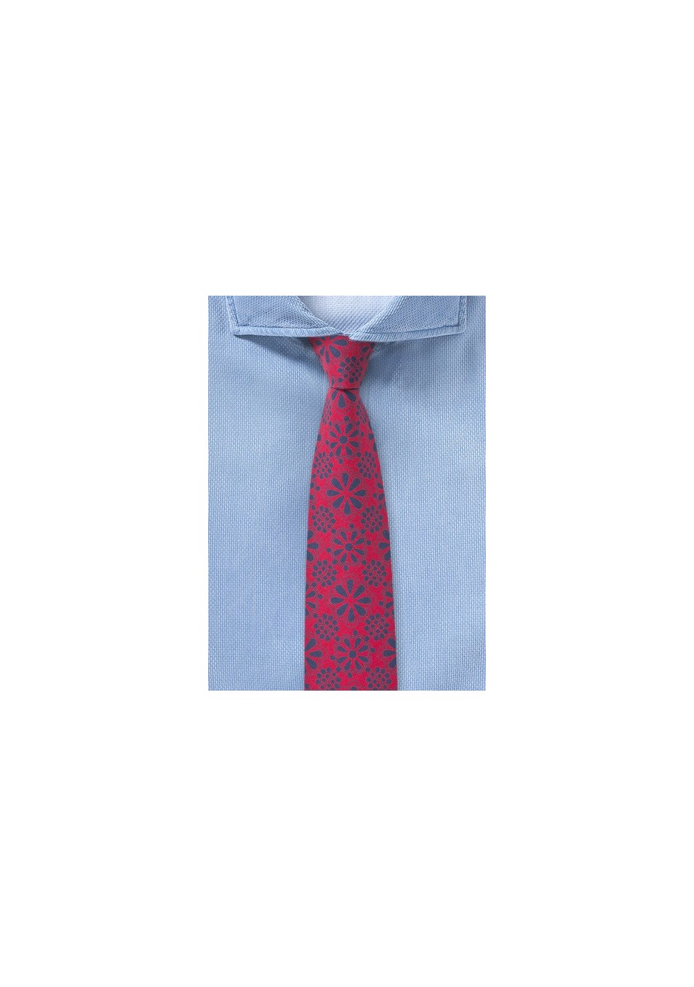 Red Tie with Geometric Lace Print in Navy