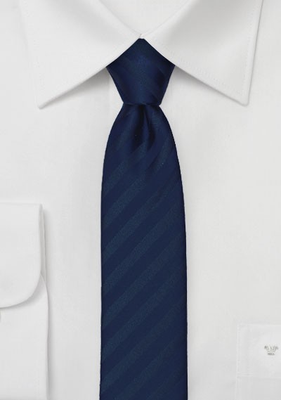 Monochromatic Striped Skinny Tie in Navy