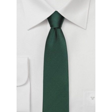 Skinny Silk Tie in Hunter Green