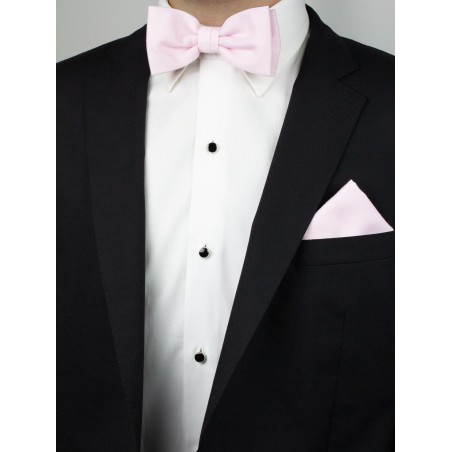 Linen Textured Bow Tie in Blush Styled