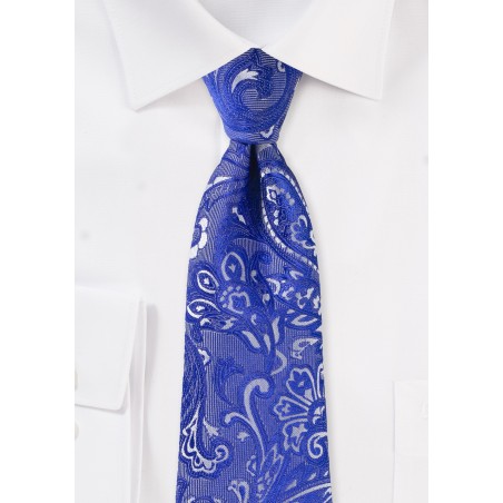 XL Paisley Tie in Morninglory Blue