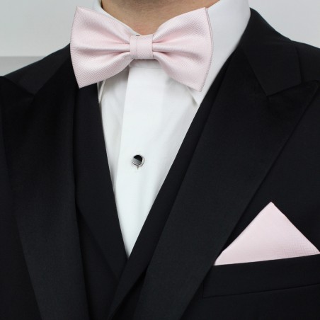 Herringbone Weave Bow Tie Set in Blush Styled