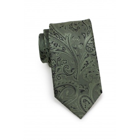 Elegant Paisley Necktie in Moss