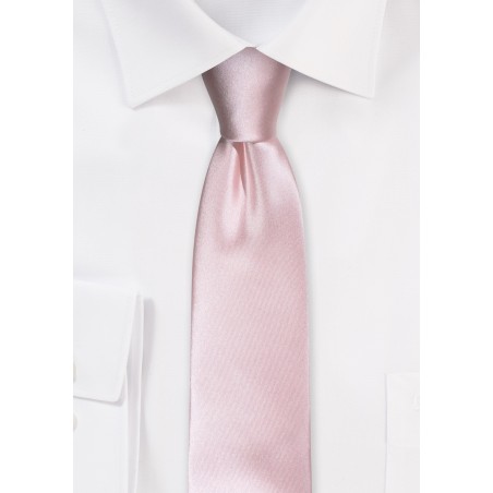 Elegant Skinny Tie in Blush
